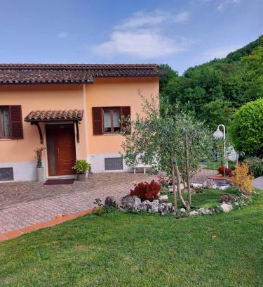 Fabriano House | A Casa di Cri