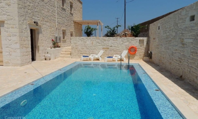 Apokoronas Villa | A charming 3 bedroom stone villa w/privacy, private pool & fantastic sea views.