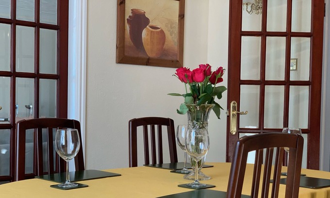 Lytham St. Anne's Apartment | A charming, spacious 2 bedroom apartment in Lytham