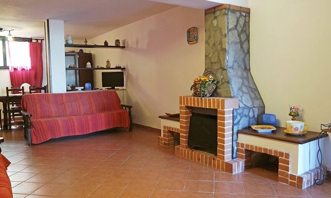 Marina di Ascea Villa | A comfortable terraced house just 70 m from the sandy beach of Ascea Marina