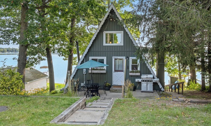 Grant Cottage | A Frame CottAge on Hess Lake - Grant/Newaygo MI