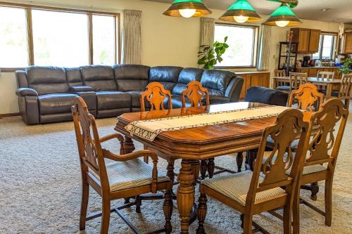 Helena Apartment | A Helena Haven