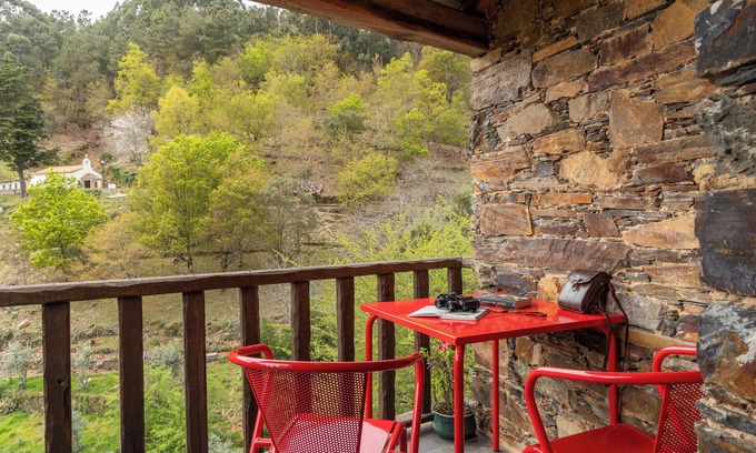 Lousa House | A house to relax in the mountains