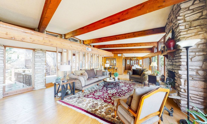 Sky Forest House | A King's View of Hill Country: Scenic Home w/End-to-End Deck