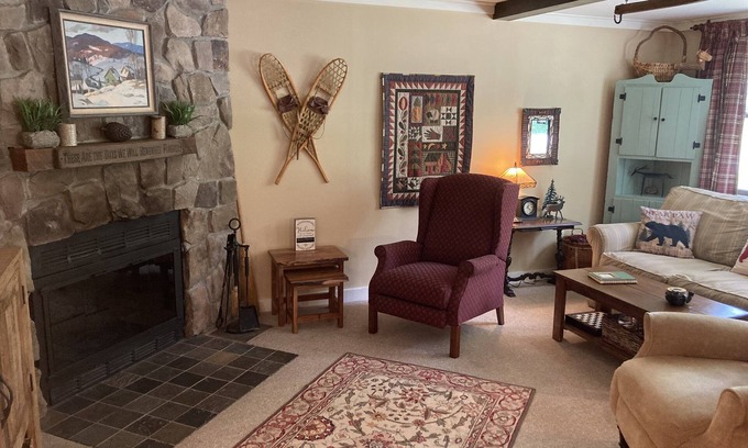 Jackson Cabin | A NORTHWOODS CABIN!