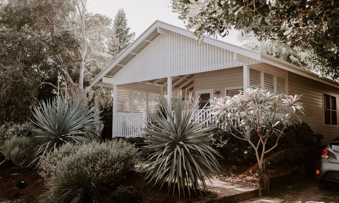 East Ballina Cottage | A place to Renew, Relax & Restore