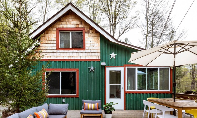 Shandaken Cabin | A restored historic cabin close to Phoenicia + Woodstock, dog friendly, 8 acres
