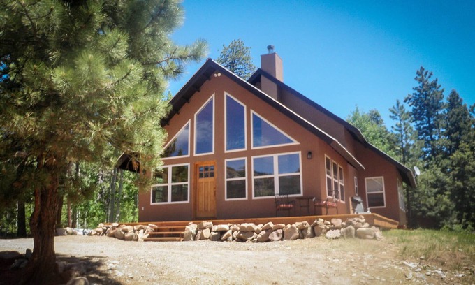 Columbine Lake House | A $ Steal - Get Away from it All!