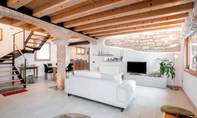 Valdobbiadene House | A Tidbit - House from the 1800s in Valdobbiadene