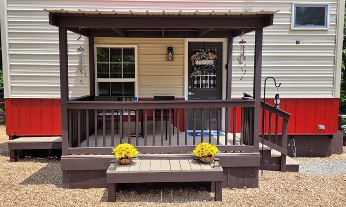 Sugar Tree Cabin | A tiny home with big possibilities. n