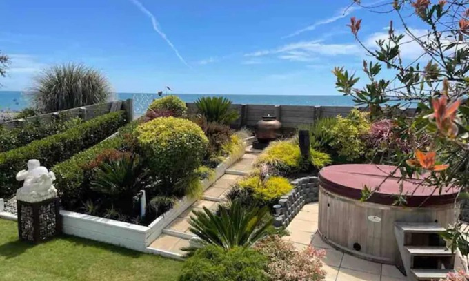 Ruby Bay House | Absolute Beachfront Oasis with Sea Views & Hot Tub