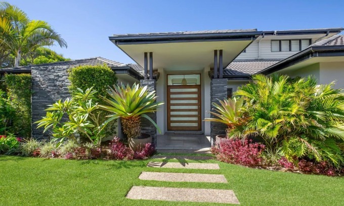 Marcus Beach House | Absolute beachfront property. Walk out the back gate straight to the beach.