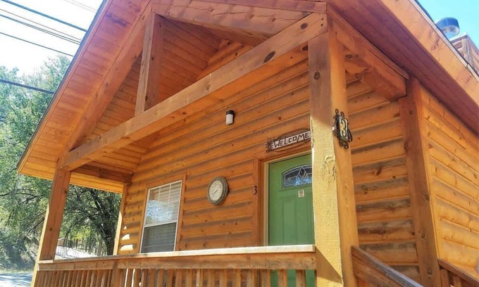 Ruidoso Cabin | AC-#3 Western Cabin: Walk to Shops and Dining in Ruidoso