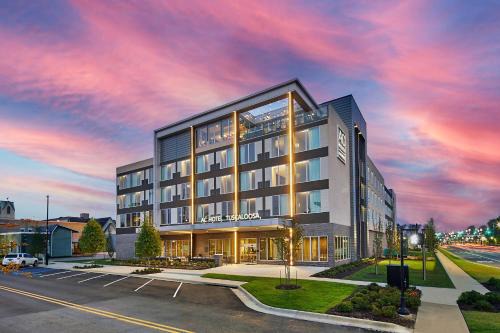 Tuscaloosa Hotel | AC Hotel by Marriott Tuscaloosa Downtown