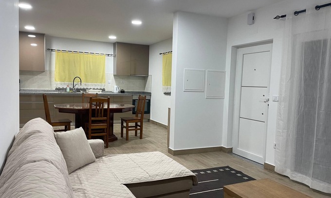 Vila de Rei Apartment | Accommodation in the Village