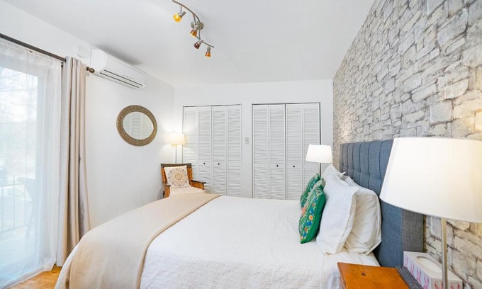 De Lorimier Bed & Breakfast | Accueil Chez Francois