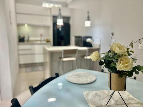 Governador Celso Ramos Apartment | Aconchegante! Apto à 250 metros do mar! ZU01H