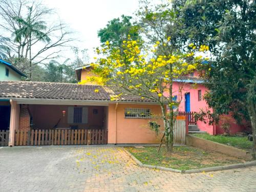 Boicucanga Beach House | Aconchego 3 dorms, piscina, churrasq em Condomínio Fechado