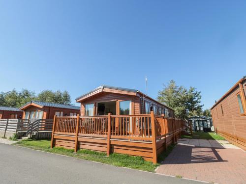 Morpeth House | Acorn Lodge
