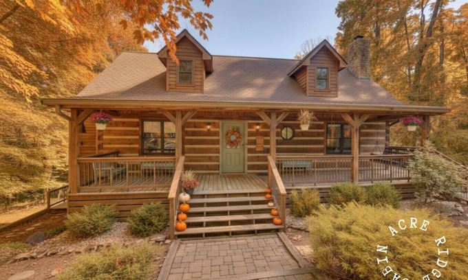 Nineveh Apartment | Acre Ridge Cabin in Brown County