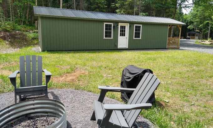 Malone Cottage | ADK Getaway "The Beech House"-New 1 Bedroom Cottage 1 mile from Adirondack Park