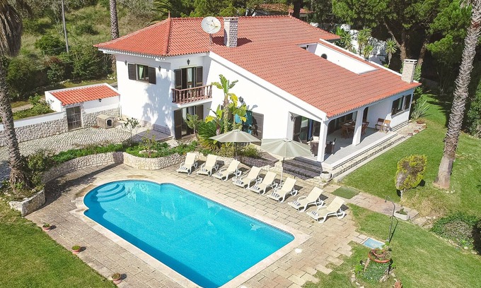Zambujal Villa | Adorable villa with heatable swimming pool and fantastic views