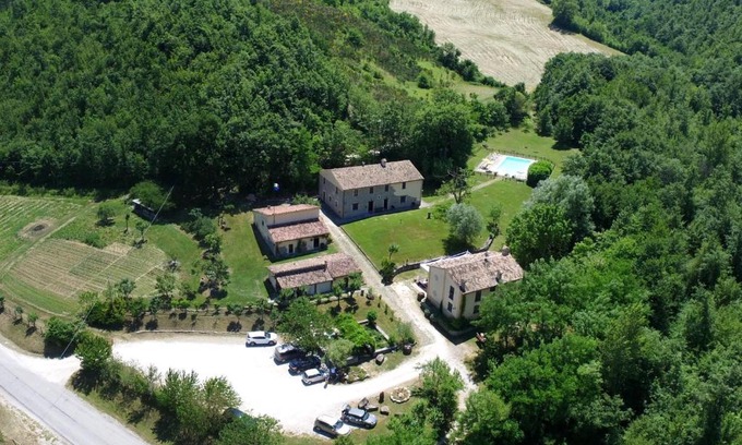 Cagli House | Agriturismo La Ferraia