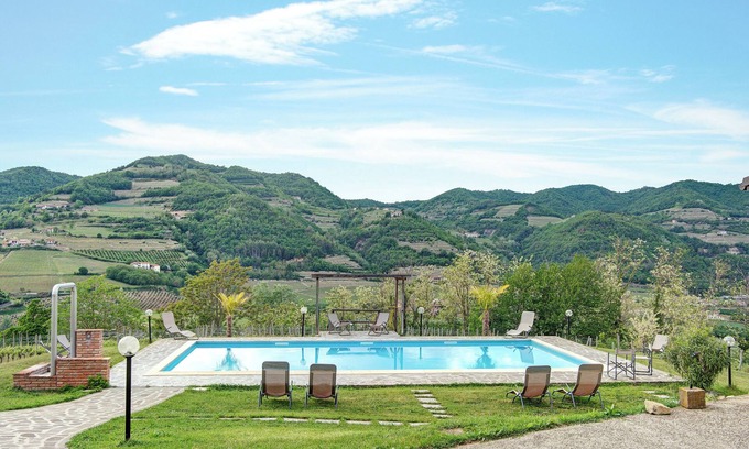 Vesime Other | Agriturismo 'Monteoliveto Cottage Romantic' with Shared Pool and Wi-Fi