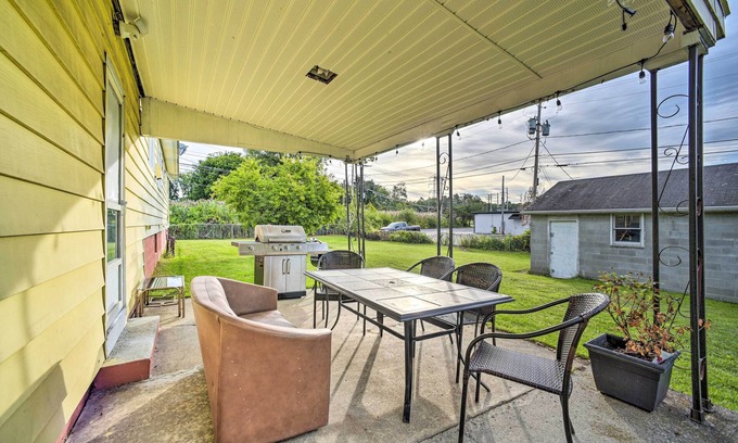 Newtonville House | Albany Home w/Fenced Yard & Patio - Pets Welcome!