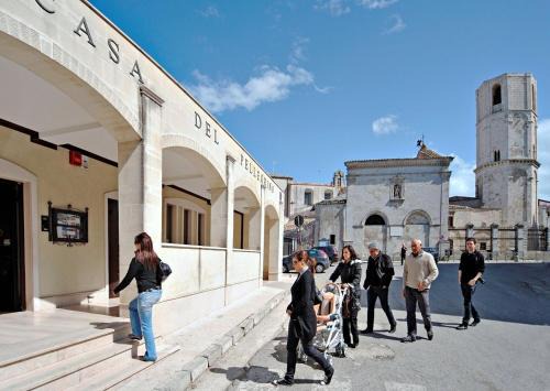 Monte Sant'Angelo Hotel | Albergo Casa Del Pellegrino