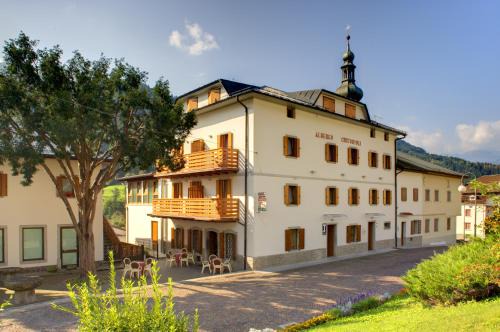 Treppo Carnico Hotel | Albergo Cristofoli