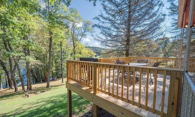 McHenry Cottage | All About Me