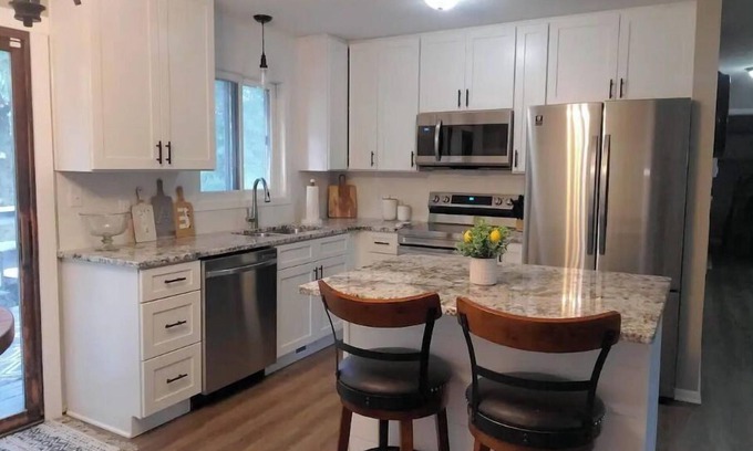 St. Cloud House | All you need for your home away from home in MN