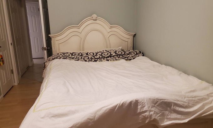 Reseda Bed & Breakfast | ALL you want and need for a perfect vacation. And a hot tub 🤠