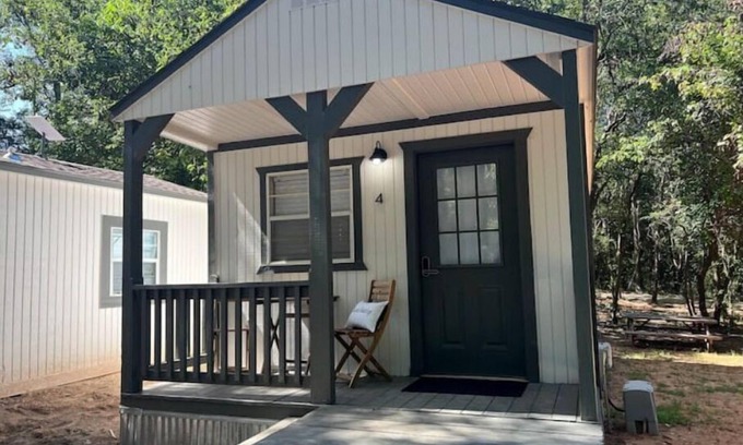 Athens House | Allie Rose/Tiny house Lake Athens/Canton Trade Days