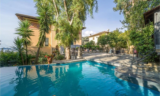 Rapallo Apartment | Alloro