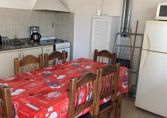 San Martin Apartment | ALMIRANTE BROWN 235 Planta Alta D-2