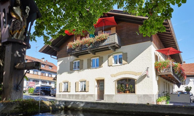 Bad Kohlgrub Bed & Breakfast | Alpen Gästehaus