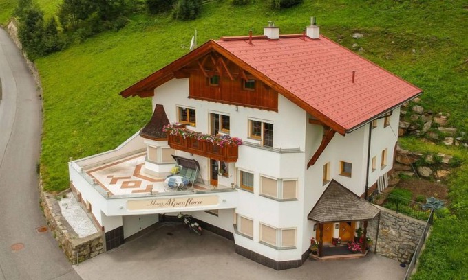Kappl Apartment | Alpenflora by Interhome