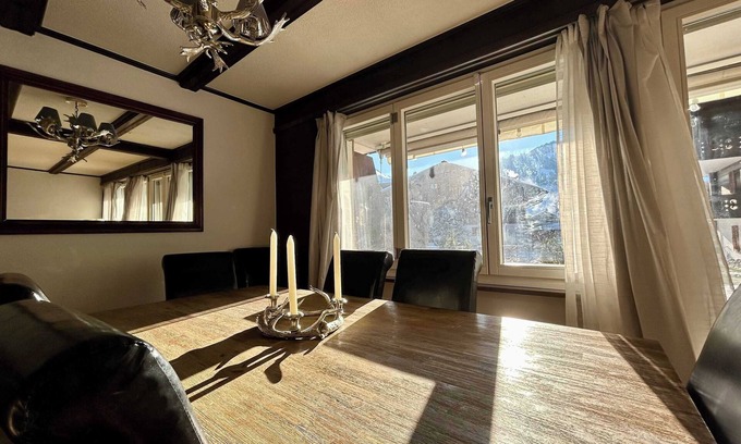 Zweisimmen Nr Gstaad Apartment | Alpine Chalet Nestled in the Heart of Gstaad