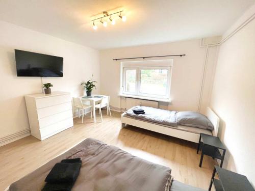 Schwarzenbek Apartment | alt - Monteursunterkunft - Einzelbetten - gute Anbindung - Bettwäsche - Schwarzenbek B A