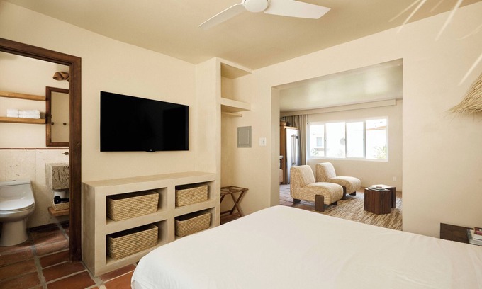 Imperial Beach Apartment | Amazing 1 bedroom sanctuary - Free Parking