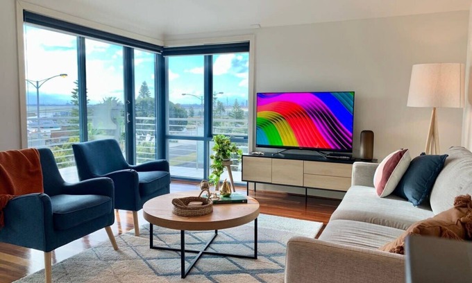 Saint Kilda South Apartment | Amazing Beachfront & City Views 2 bed 2 bathroom