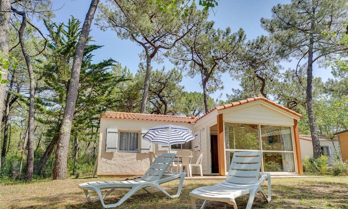La Faute-sur-Mer House | Amazing home in La Faute-sur-Mer
