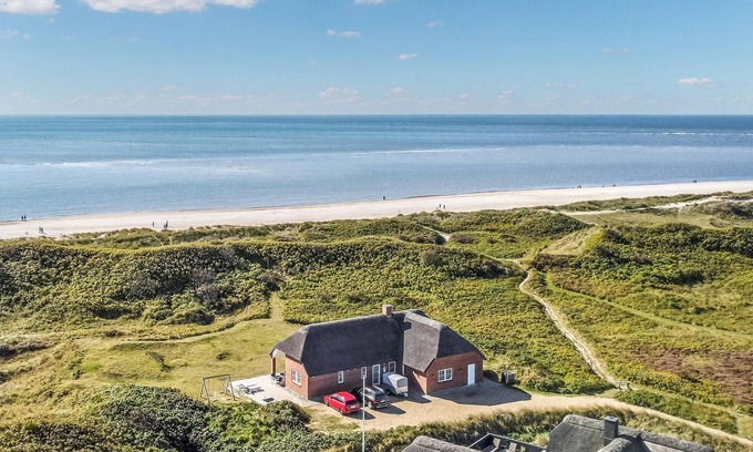 Blavand Strand House | Amazing home in Blåvand with WiFi