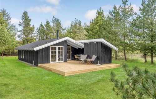Nørklit House | Amazing Home In Frøstrup With Kitchen