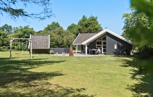 Jegum House | Amazing Home In Oksbøl With Sauna