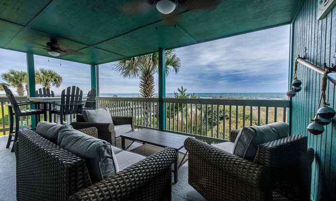 Ash Condo | Amazing Oceanfront 3/3 With Oversized Corner Balcony