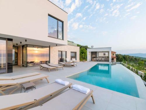 Ravni Villa | Amazing Villa in Labin with Sauna, Private Pool
