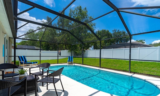 Thousand Oaks House | Amazing villa with heat pool near Disney 5 ⭐️⭐️⭐️⭐️⭐️